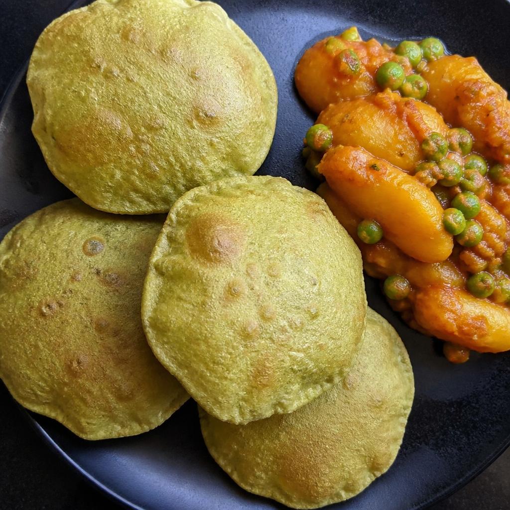Green Peas Kachori