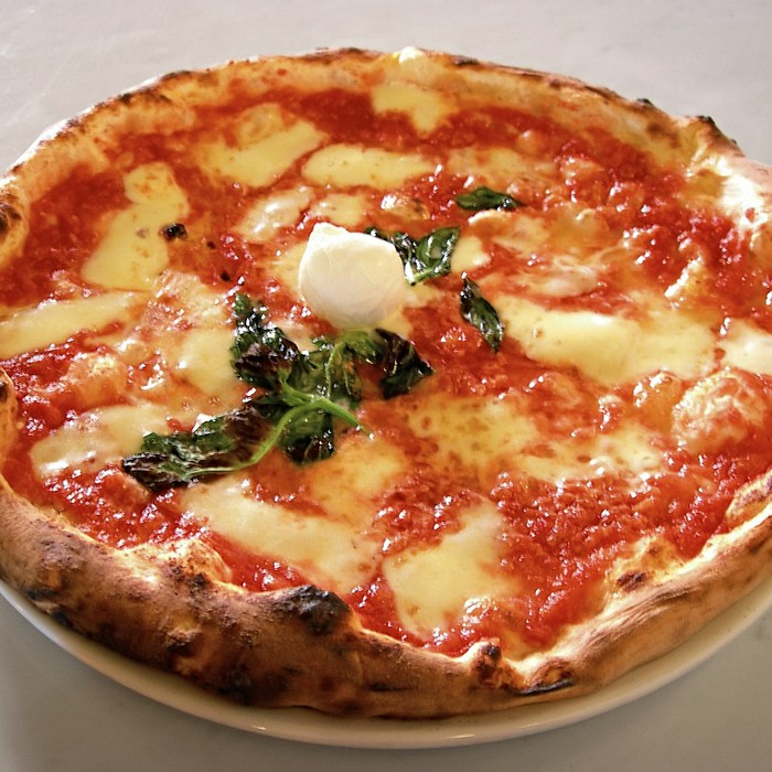 চিজ পিৎজা - Cheese Pizza